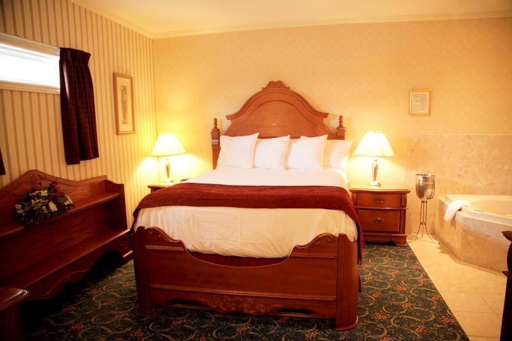 Albatross Hotel Гандер Екстериор снимка